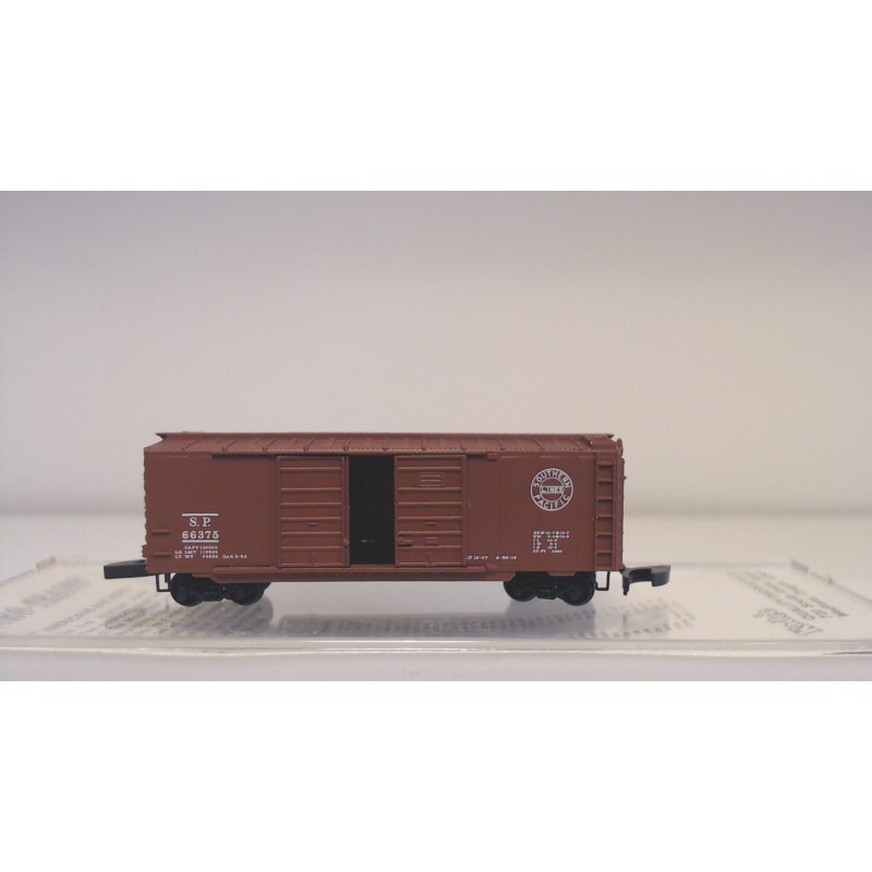 Micro-Trains 14817 Southern pacific Boxcar